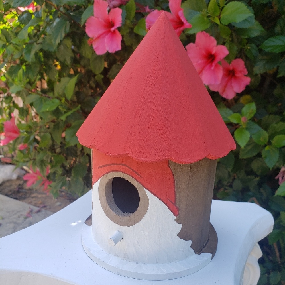 Hand painted GNOME birdhouse - Picture 5 of 8